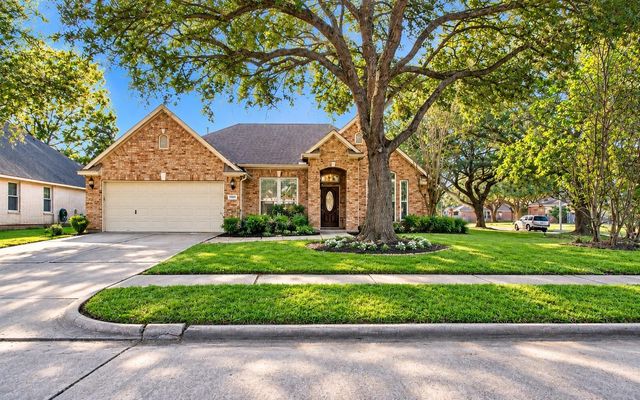 1915 Shining Stream Lane, Richmond, TX 77406