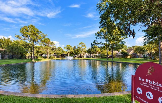 1915 Shining Stream Lane, Richmond, TX 77406
