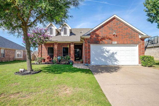 1121 Mourning Dove Drive, Burleson, TX 76028