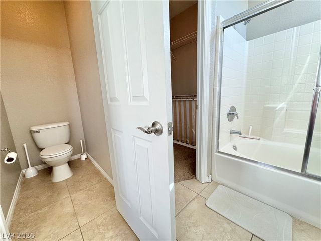 9303 Gilcrease Avenue 1061, Las Vegas, NV 89149