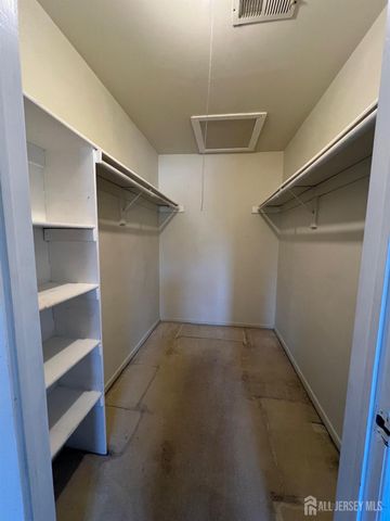 9207 Tamarron Drive, Plainsboro, NJ 08536