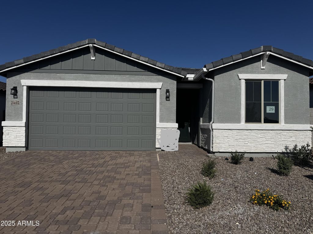 21465 N RUMMLER Lane, Maricopa, AZ 85138