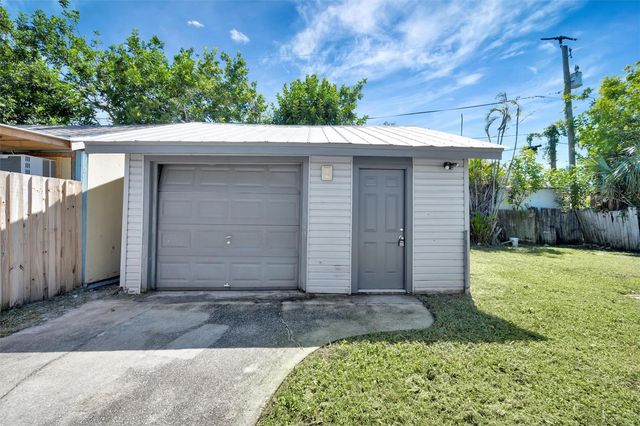 609 25TH AVENUE W, Bradenton, FL 34205