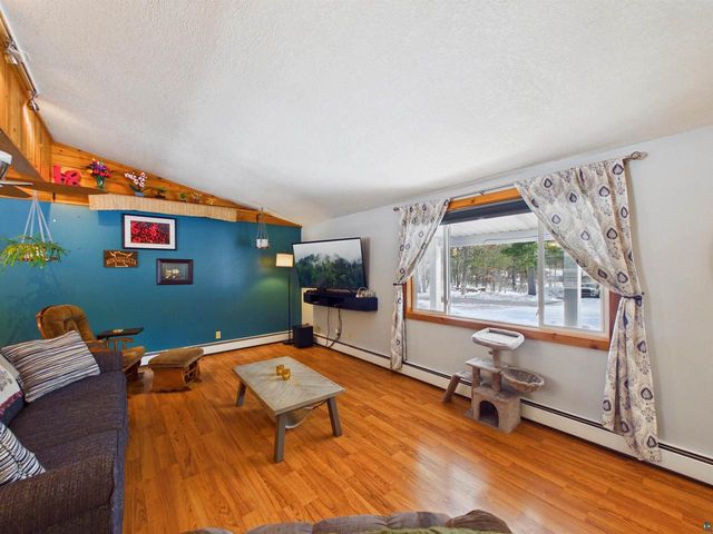 10719 N Oak Ridge Dr, Hayward, WI 54843