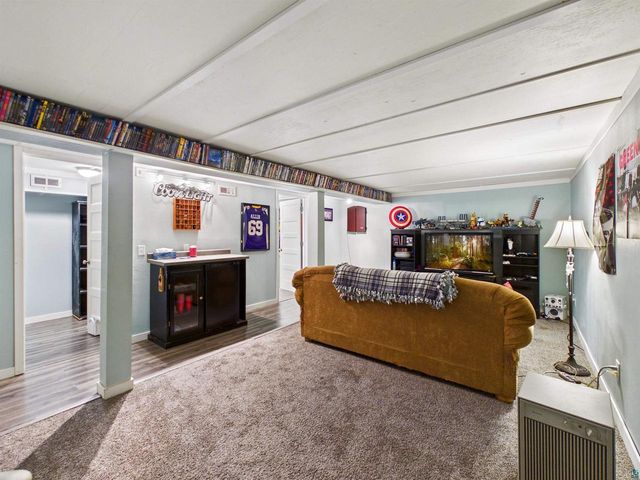 10719 N Oak Ridge Dr, Hayward, WI 54843