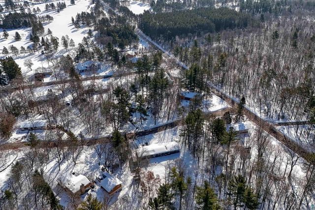 10719 N Oak Ridge Dr, Hayward, WI 54843