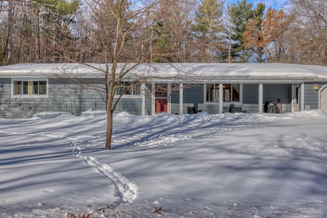 10719 N Oak Ridge Dr, Hayward, WI 54843