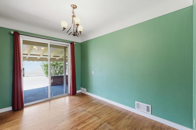 511 W Columbia Ave, Spokane, WA 99205