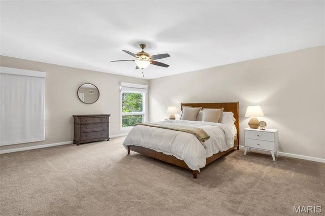 15049 Manor Creek Drive, Chesterfield, MO 63017