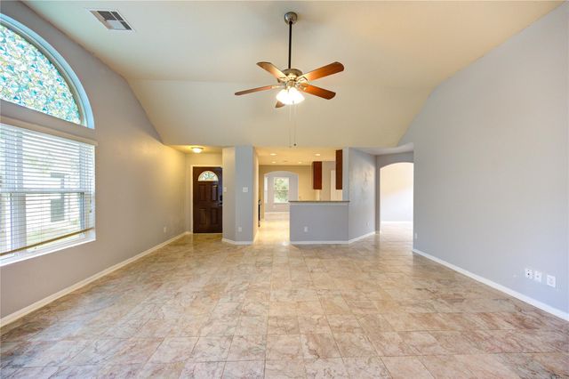 2102 Indian Clearing Trail, Rosenberg, TX 77471