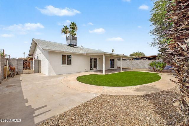 665 W ENID Avenue, Mesa, AZ 85210