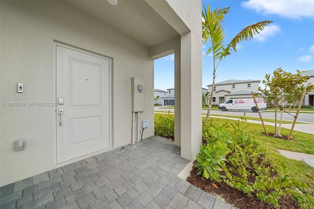 33762 SW 194th Pl NA, Florida City, FL 33034