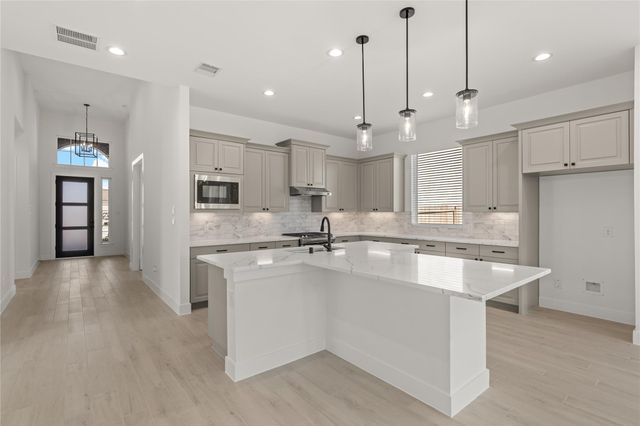 18126 Scarlett Hummingbird Court, Conroe, TX 77302