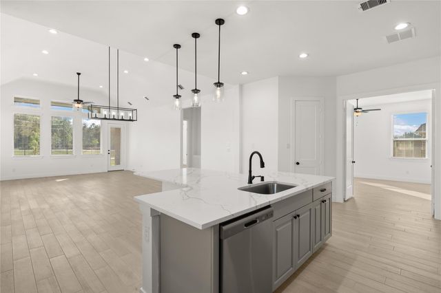 18126 Scarlett Hummingbird Court, Conroe, TX 77302