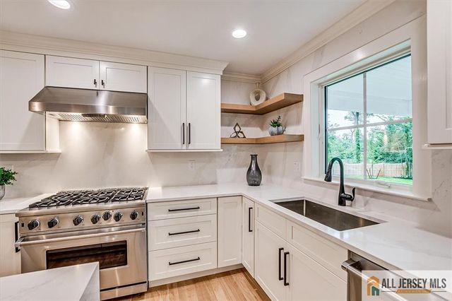 569 Riverside Drive, Princeton, NJ 08540