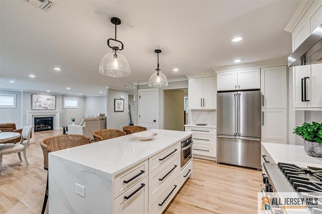 569 Riverside Drive, Princeton, NJ 08540