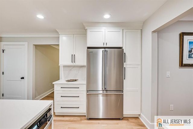 569 Riverside Drive, Princeton, NJ 08540