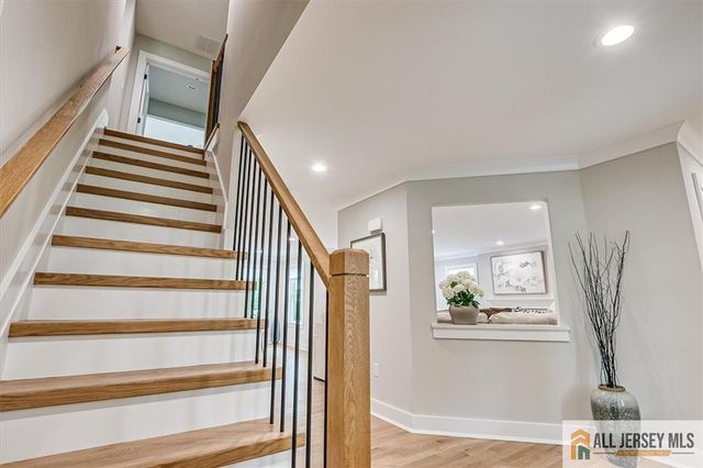 569 Riverside Drive, Princeton, NJ 08540