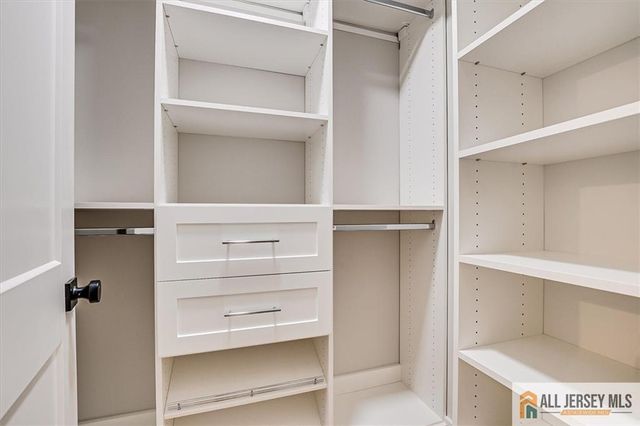 569 Riverside Drive, Princeton, NJ 08540