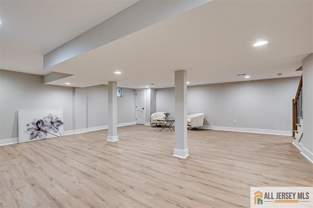 569 Riverside Drive, Princeton, NJ 08540