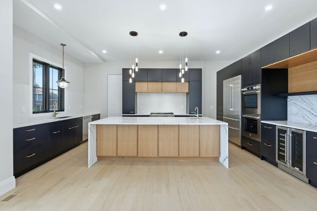 121 ENGLE ST, Cresskill, NJ 07626