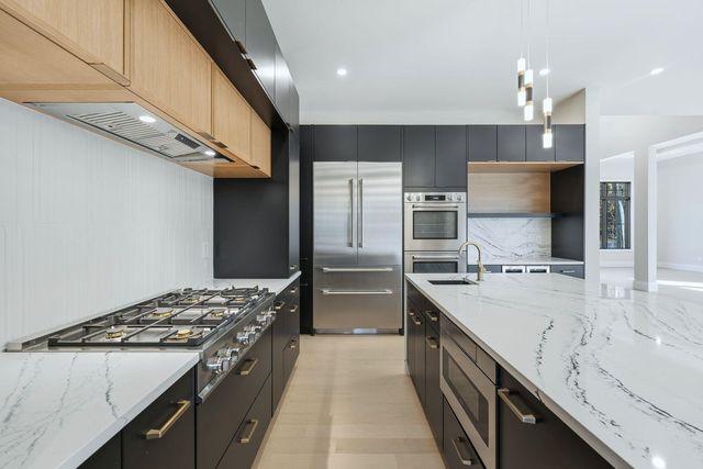 121 ENGLE ST, Cresskill, NJ 07626