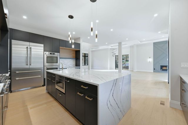 121 ENGLE ST, Cresskill, NJ 07626