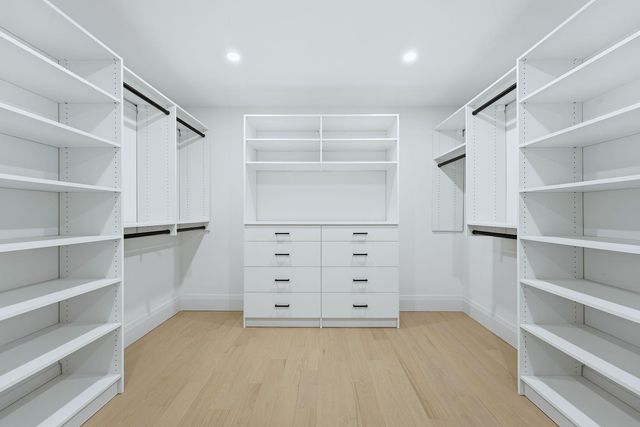 121 ENGLE ST, Cresskill, NJ 07626