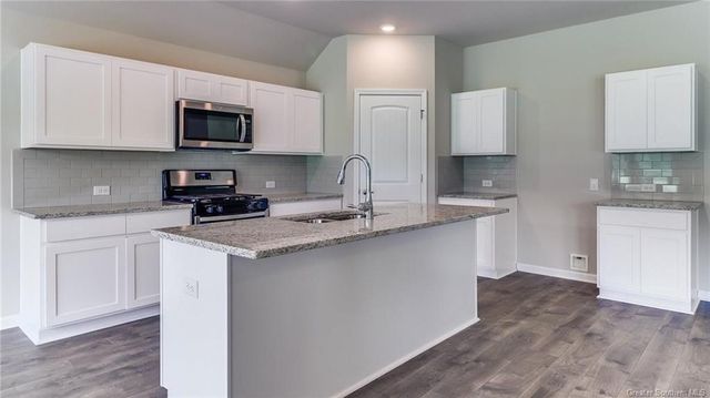 8120 Caden Lane, Iowa, LA 70647