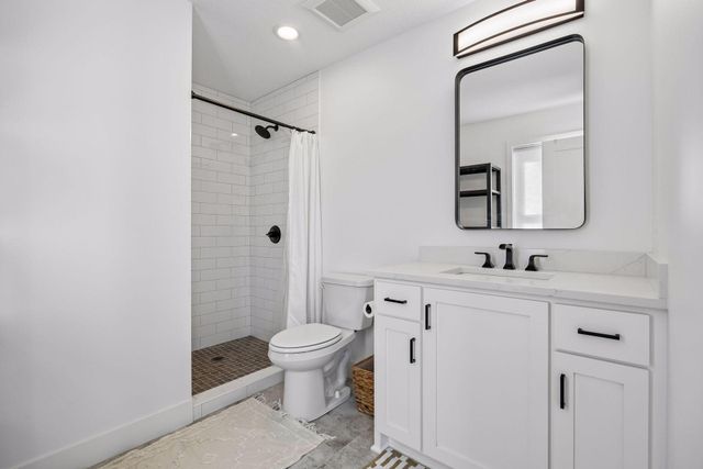 18806 South Lane, Minnetonka, MN 55345