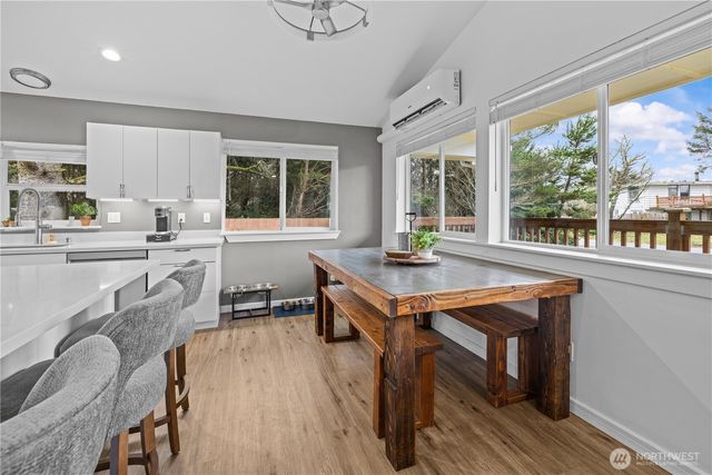 492 Ensign Avenue NW, Ocean Shores, WA 98569