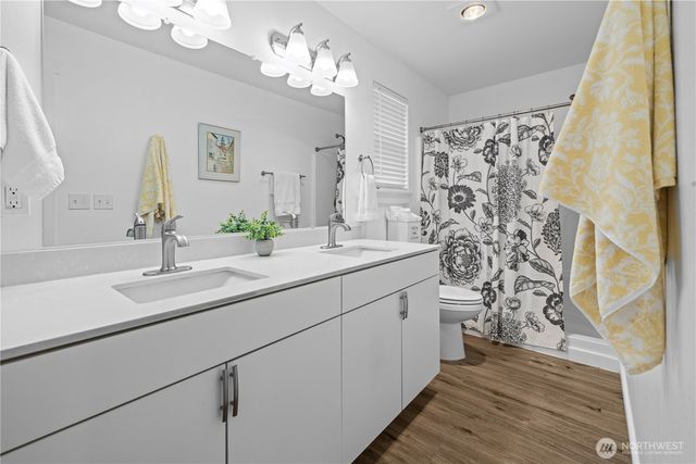 492 Ensign Avenue NW, Ocean Shores, WA 98569