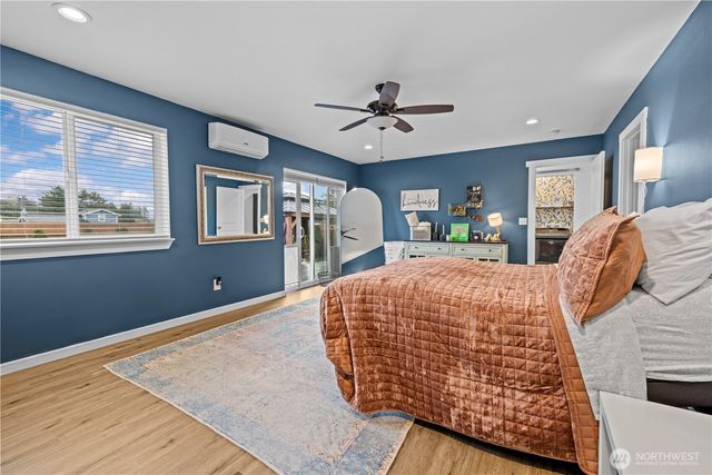 492 Ensign Avenue NW, Ocean Shores, WA 98569