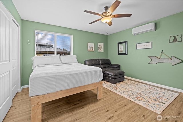 492 Ensign Avenue NW, Ocean Shores, WA 98569