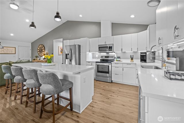 492 Ensign Avenue NW, Ocean Shores, WA 98569