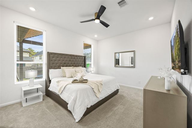 35425 Woodtrace Circle, Pinehurst, TX 77362