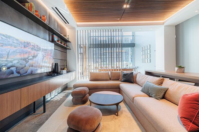 10505 Deerwood Road 322, Houston, TX 77042