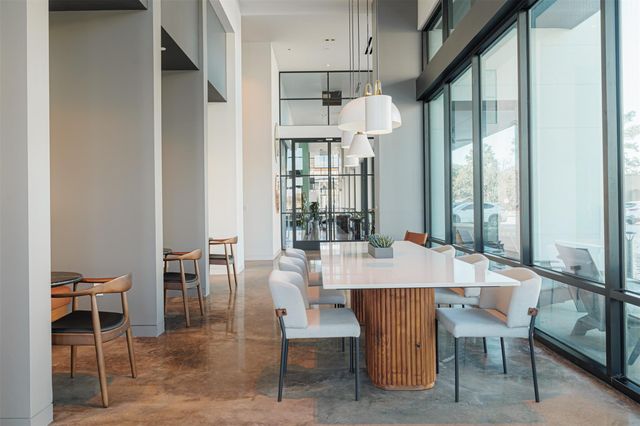 10505 Deerwood Road 322, Houston, TX 77042