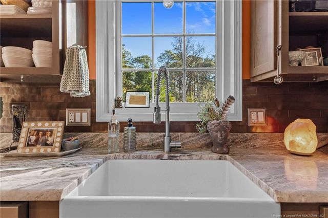 1423 Pine Valley Loop, Fayetteville, NC 28305