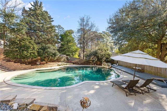 1423 Pine Valley Loop, Fayetteville, NC 28305