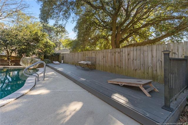 1423 Pine Valley Loop, Fayetteville, NC 28305