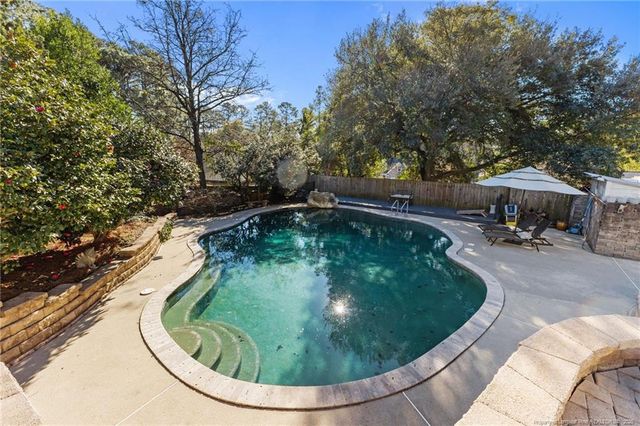 1423 Pine Valley Loop, Fayetteville, NC 28305