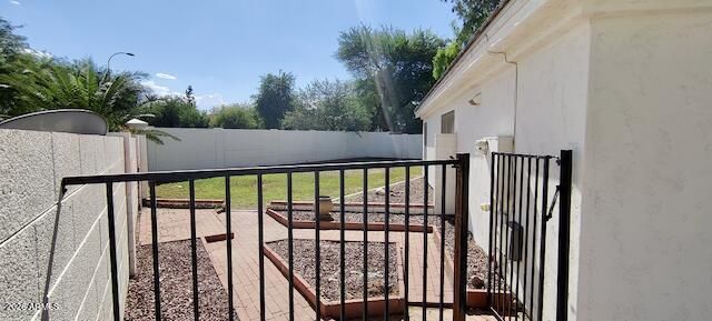 1114 N Madrid Lane, Chandler, AZ 85226