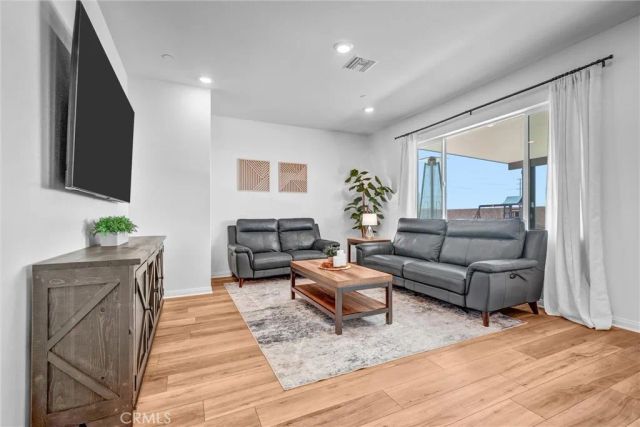 22957 Sagenut Way, Nuevo, CA 92567
