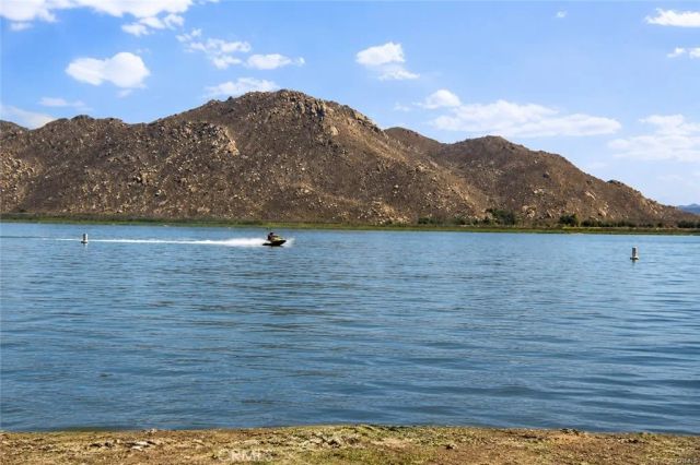 22957 Sagenut Way, Nuevo, CA 92567