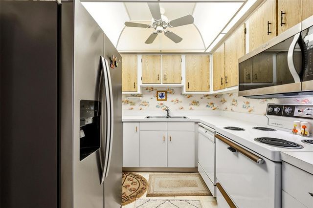 2901 26TH STREET W 505, Bradenton, FL 34205