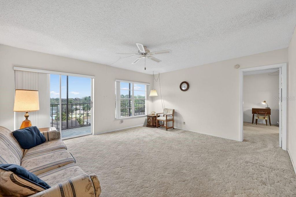 Image 15 of property listing at 2901 26TH STREET W 505, Bradenton, FL 34205