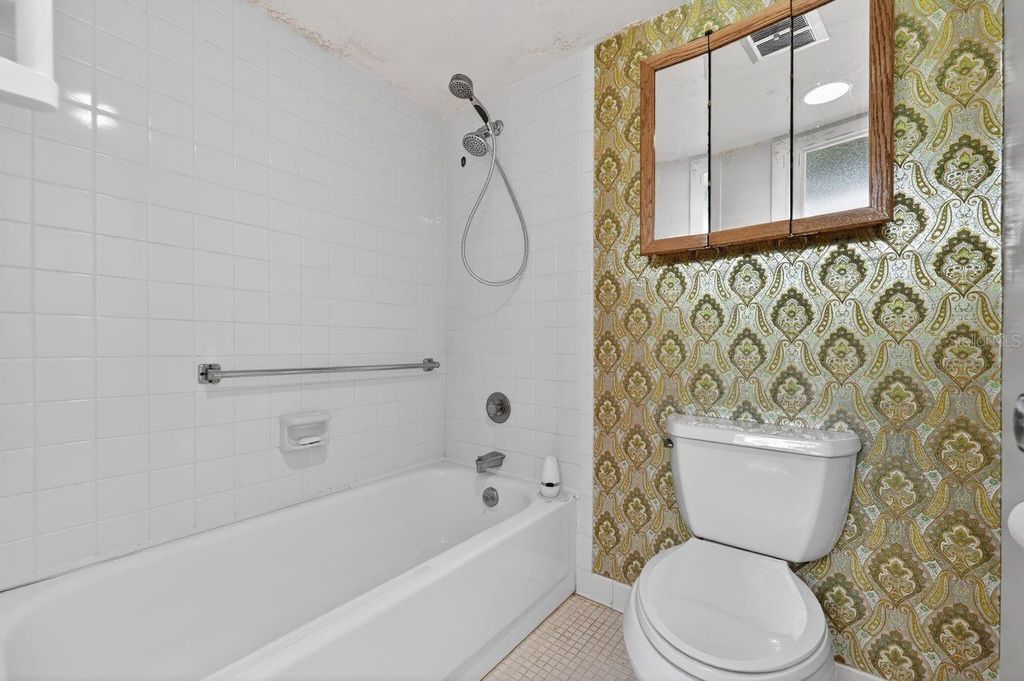 Image 23 of property listing at 2901 26TH STREET W 505, Bradenton, FL 34205