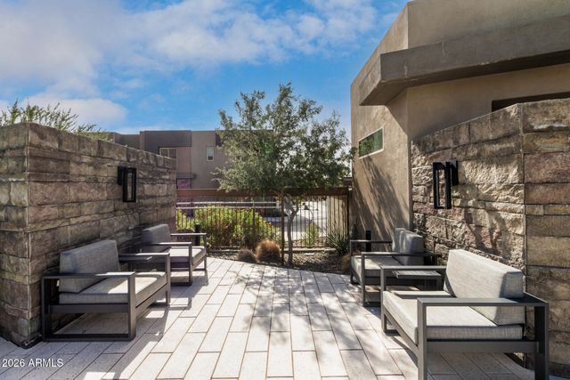 11673 N 136th Street 1002, Scottsdale, AZ 85259