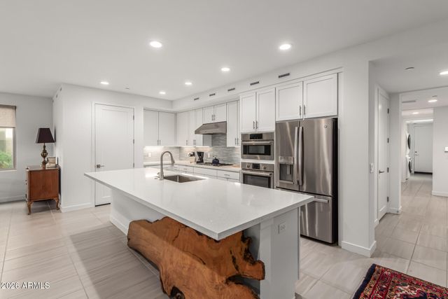 11673 N 136th Street 1002, Scottsdale, AZ 85259